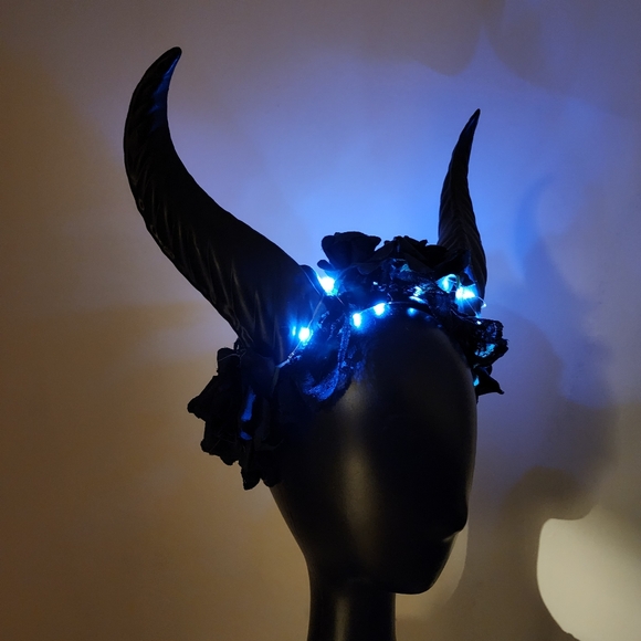Krampus Horns Straight Pointy LED Light-Up Devil Demon Headband Black Rose Costu - Picture 2 of 10